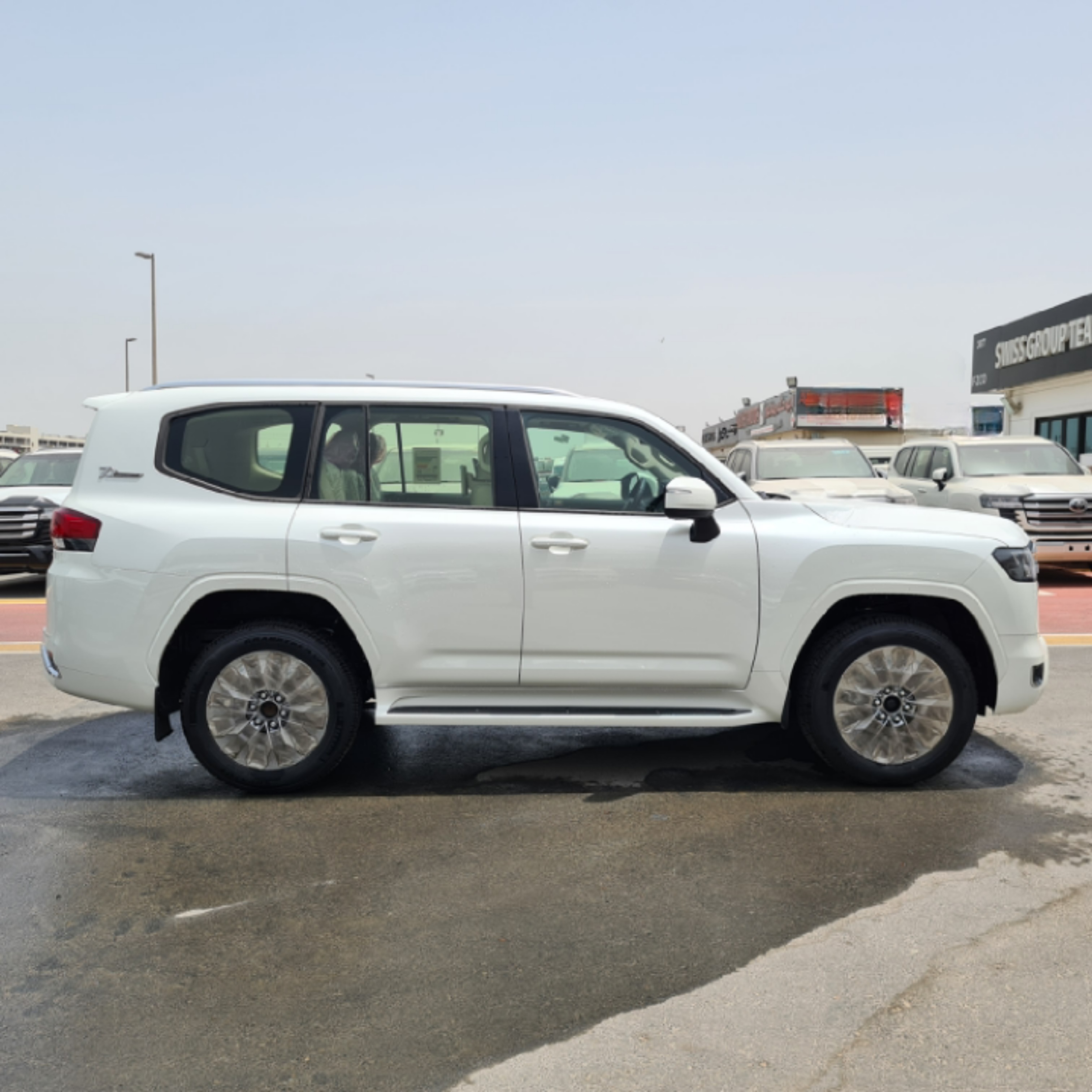 TOYOTA LAND CRUISER 4.0 L GXR-V - Swiss Toyota Auto Car Dealer In UAE